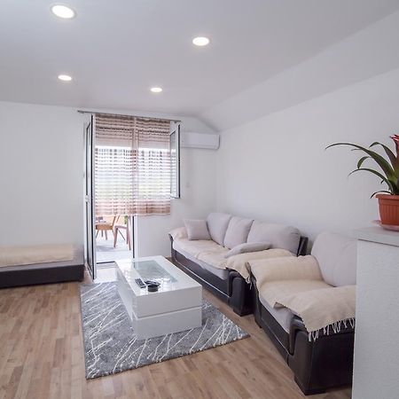 Apartment Milena Virpazar Kültér fotó
