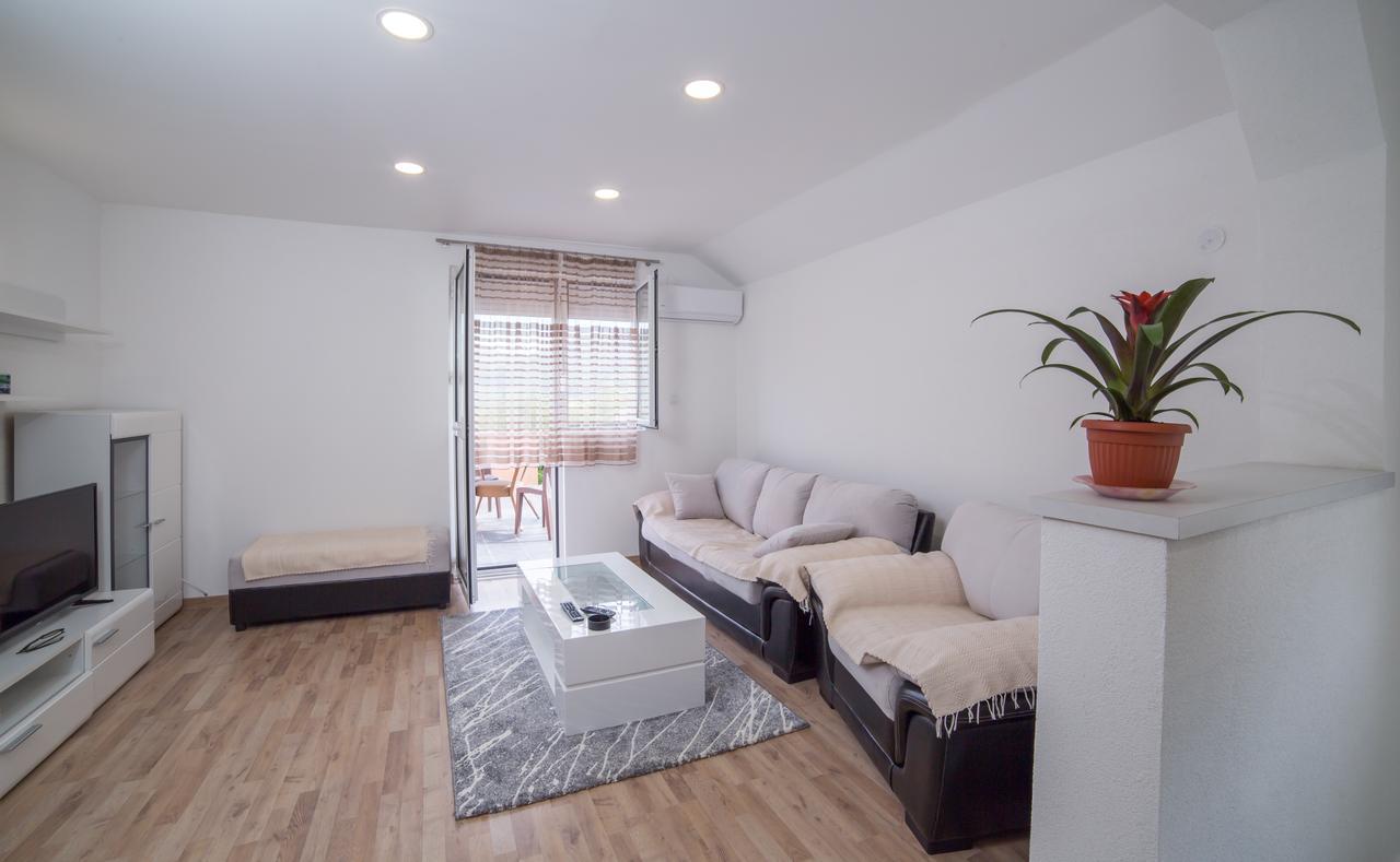 Apartment Milena Virpazar Kültér fotó